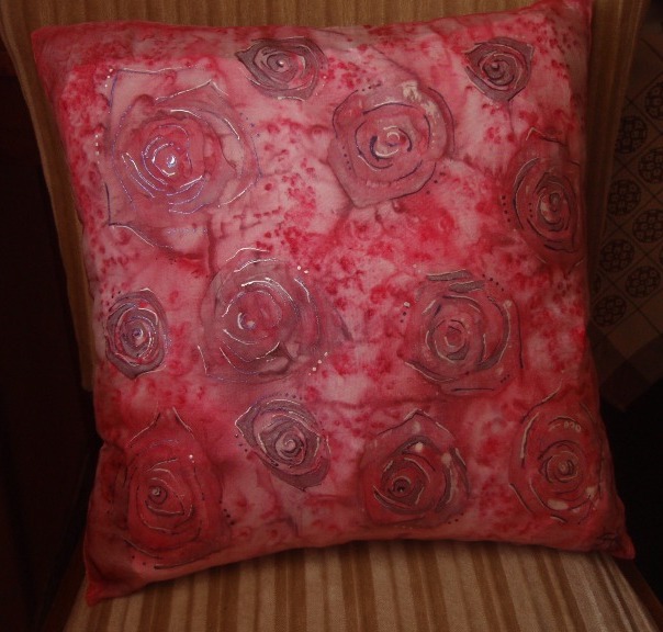 Malovaný polštář, růžičky