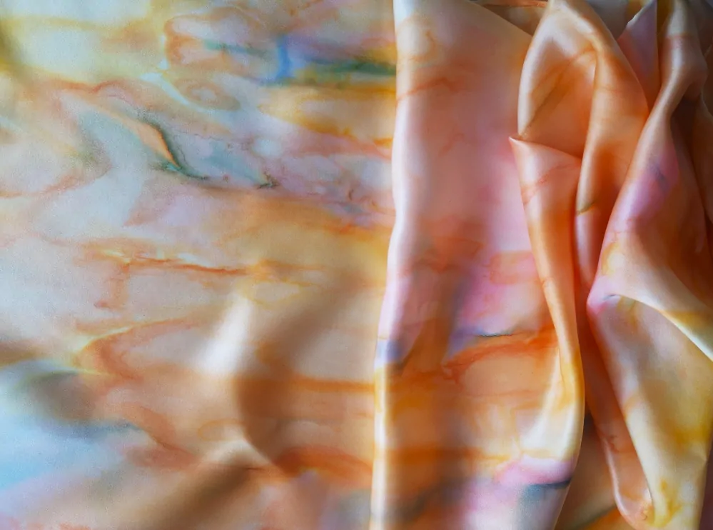 Luxusní hedvábný šál - Pro sluneční paní