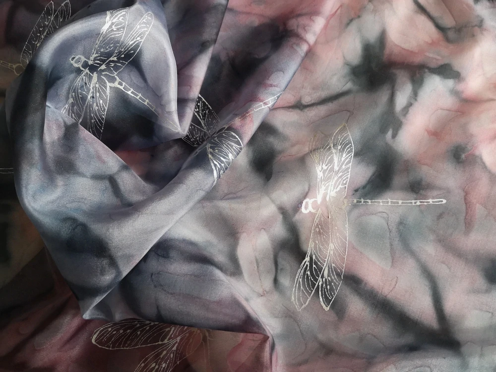 Originální hedvábný šátek- Dva světy