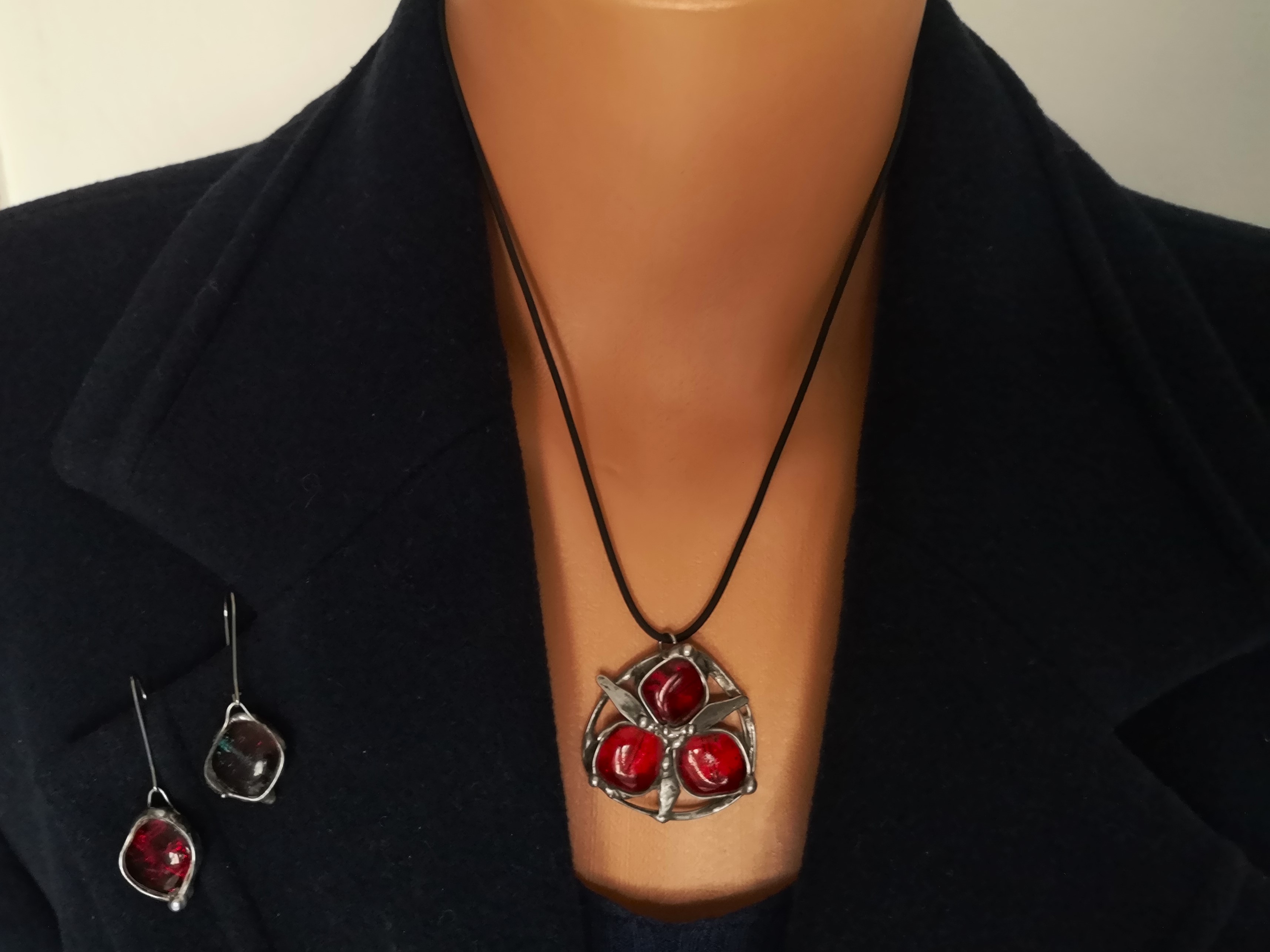 Souprava originálních šperků - Pro divošku