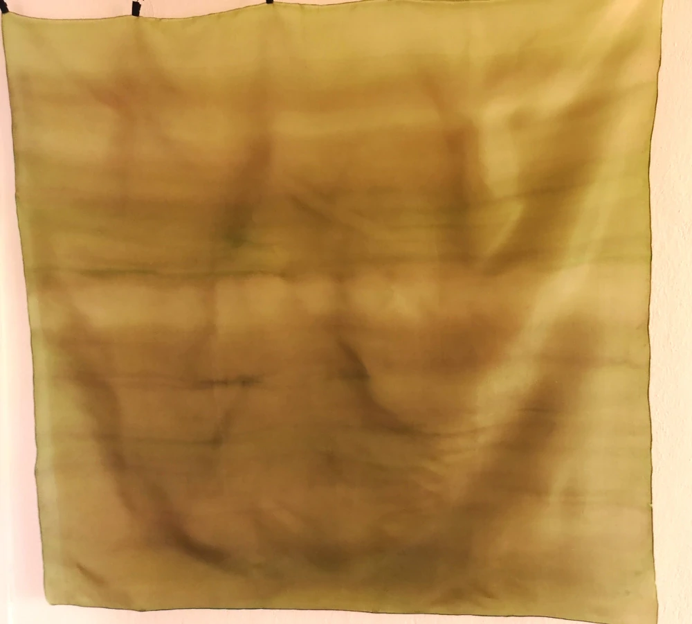 Hedvábný šátek - Módní zelená