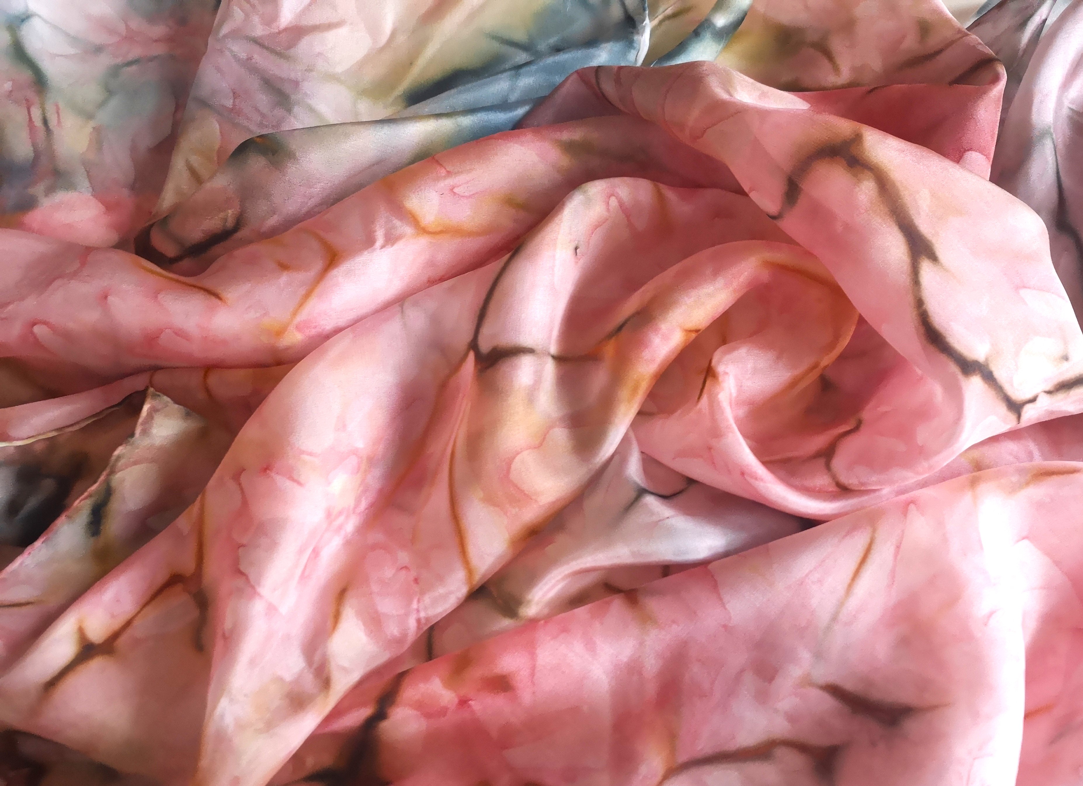 Velký hedvábný šátek - pareo - Jemná broskvová