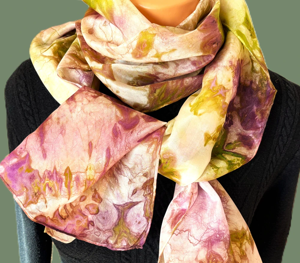 Originální hedvábná šála Tajemná