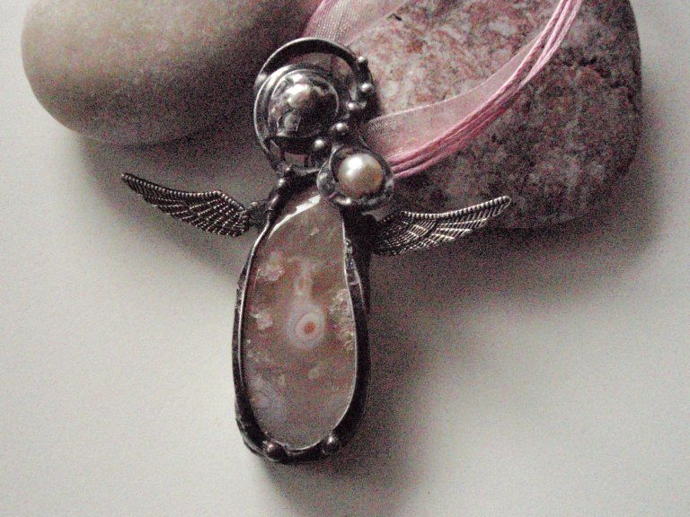 Přívěšek, bohyně ISIS