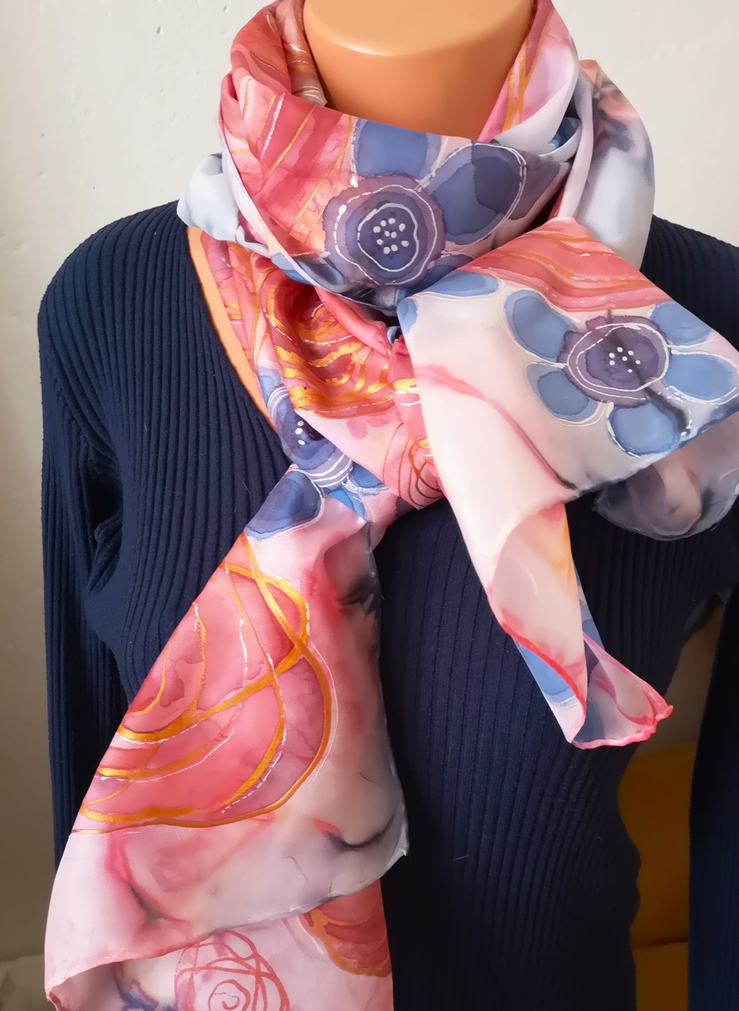 Hedvábná šála - Hodně radosti a harmonie