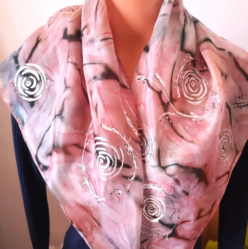 Letní hedvábný šátek- Proud životní energie