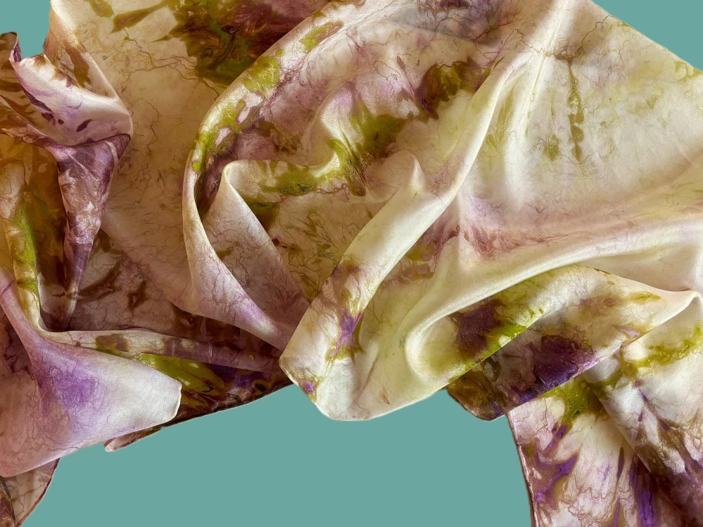 Originální hedvábná šála Tajemná