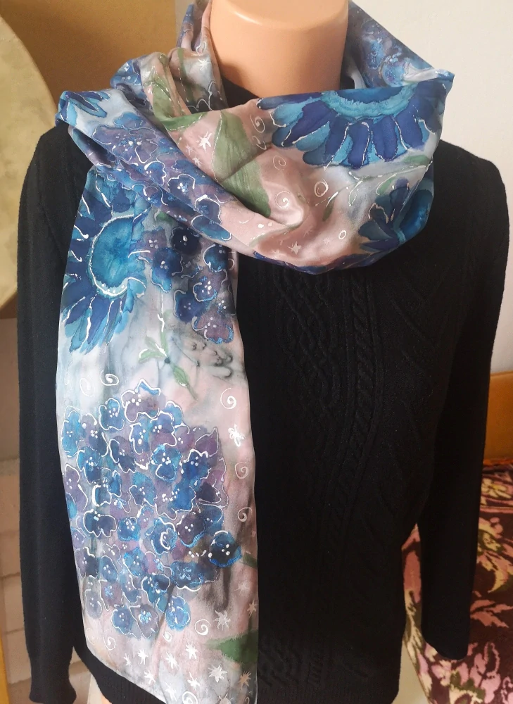 Hedvábná společenská šála - Zahrada ve stínu