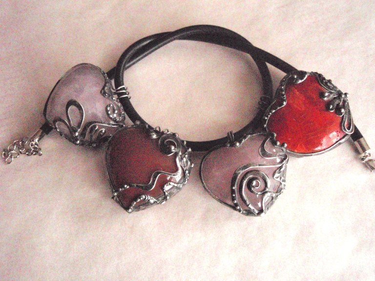 Velké srdce na krk, Korál