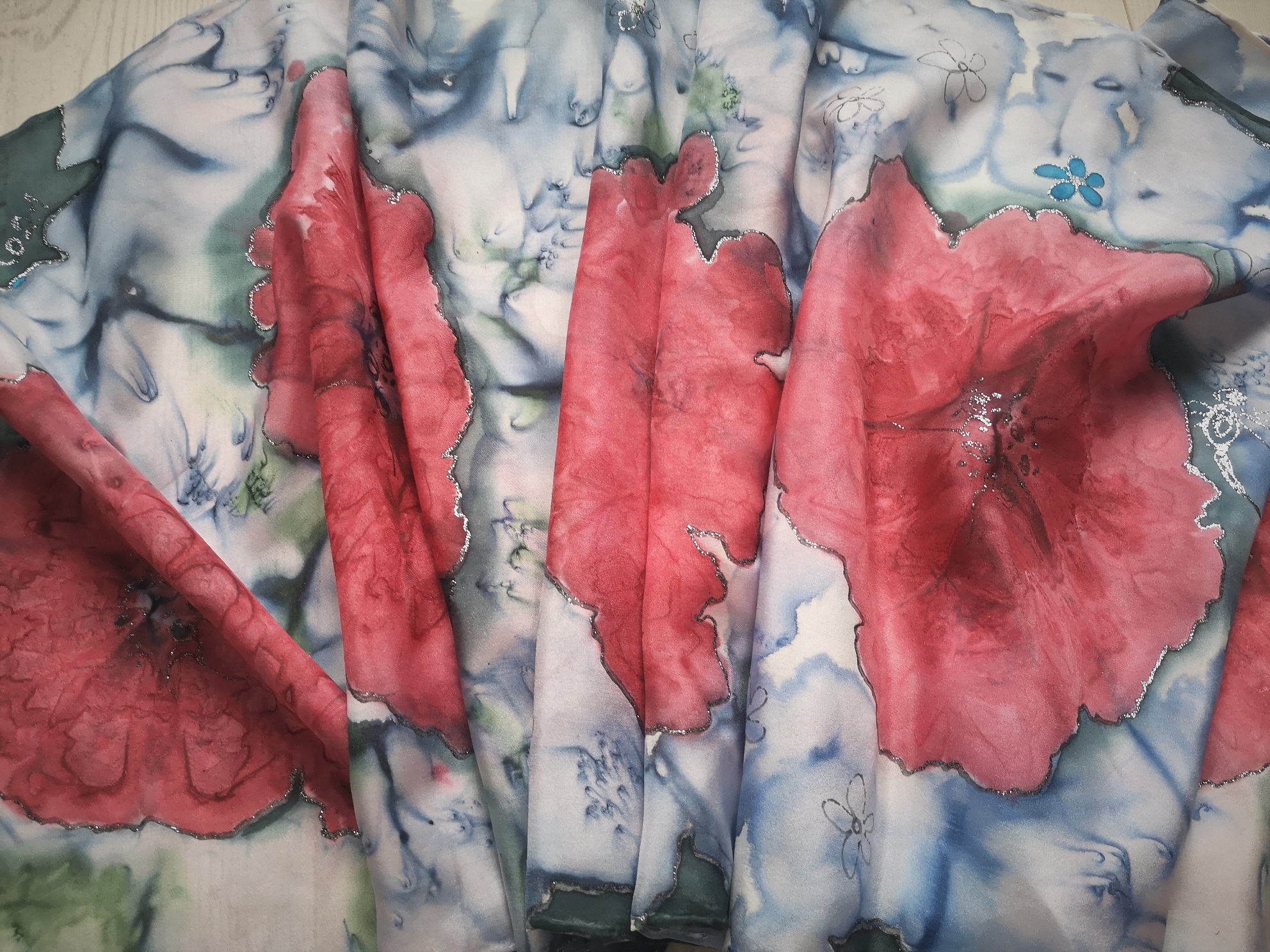 Luxusní hedvábný šál - Květinová