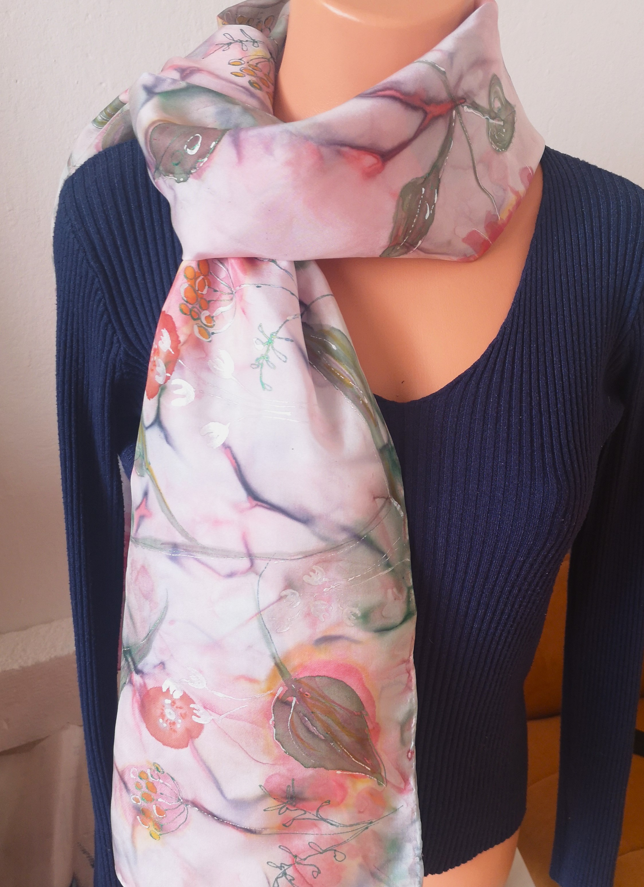 Luxusní hedvábná šála - Jiřinky